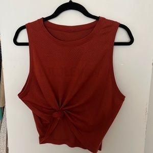 Lululemon crop tank